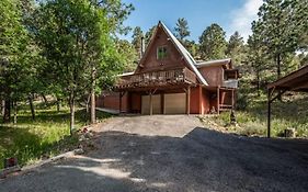 Trailhead Hideaway