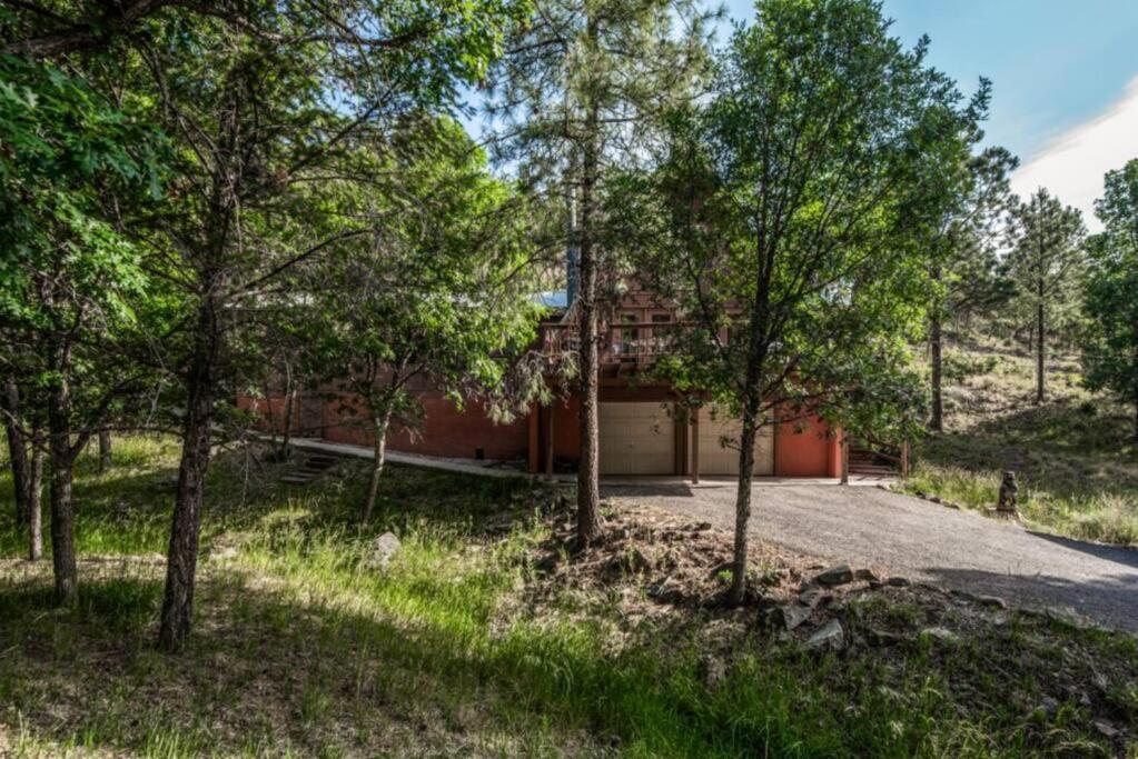Trailhead Hideaway Villa Ruidoso Exterior photo
